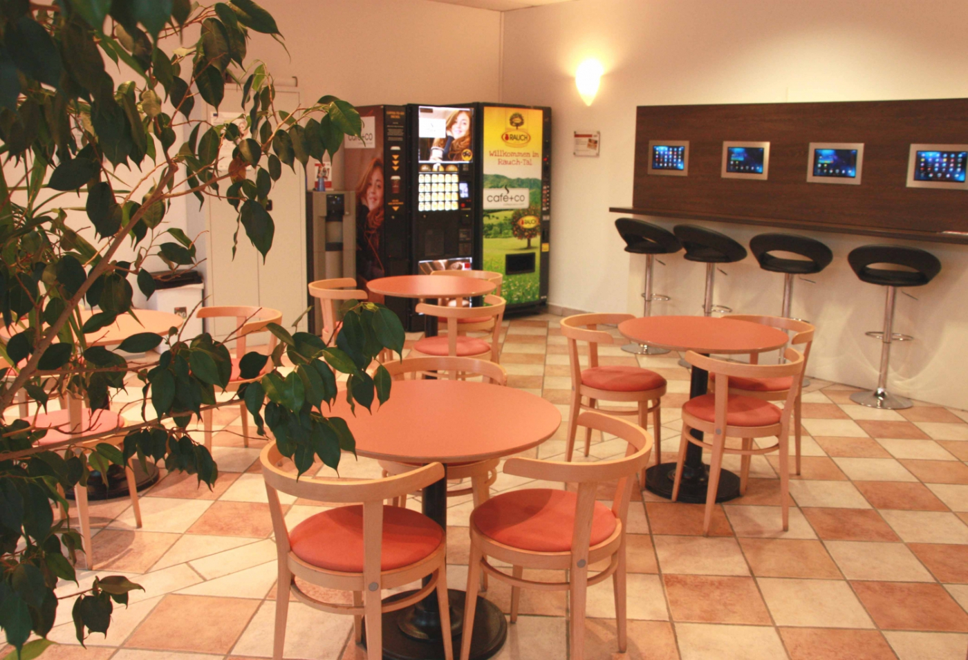 Foto von bfi Bildungszentrum Fürstenfeld Pausenraum